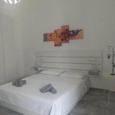 Hotel Pierpa'S House O Casa Pierpa Aeroporto di Catania Fontana Rossa Esterno foto